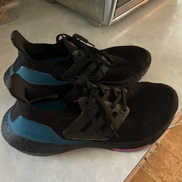 Adidas ultra boost 21 - Picture 3 of 4